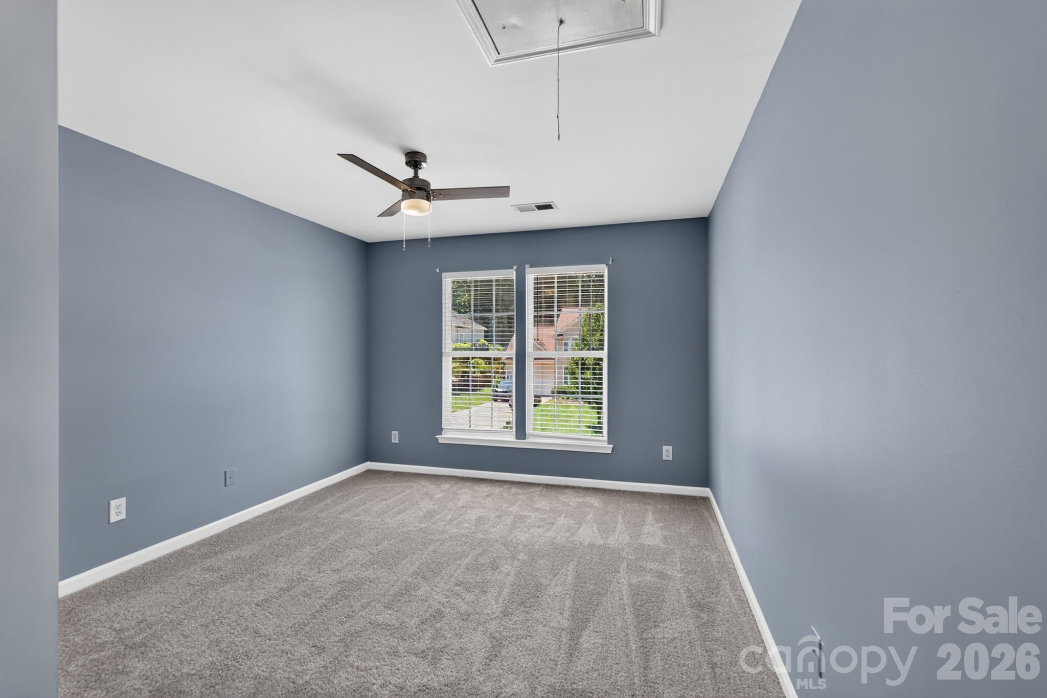 728 Knightswood Road Property Photo 18
