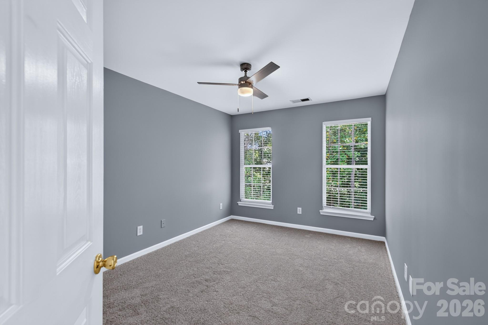 728 Knightswood Road Property Photo 24