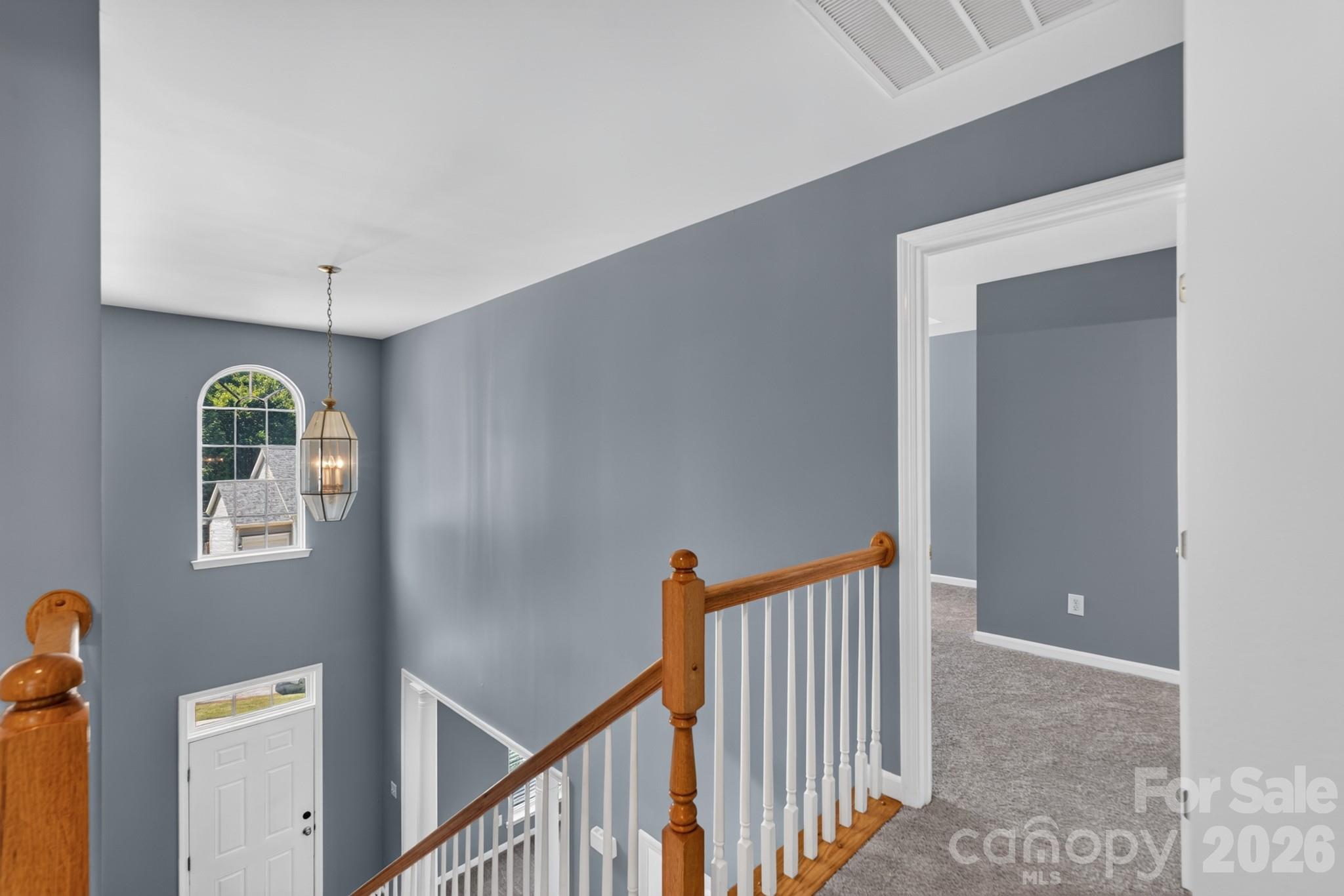 728 Knightswood Road Property Photo 26
