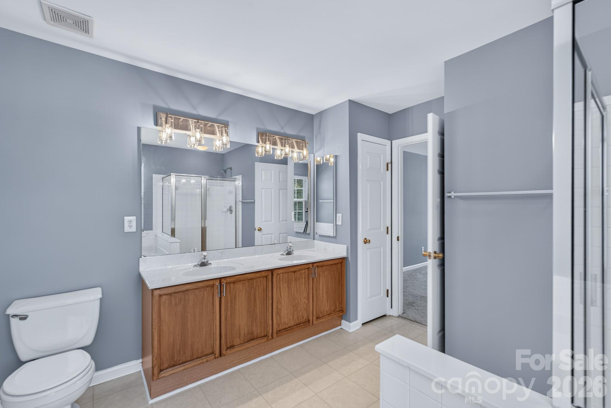 728 Knightswood Road Property Photo 29