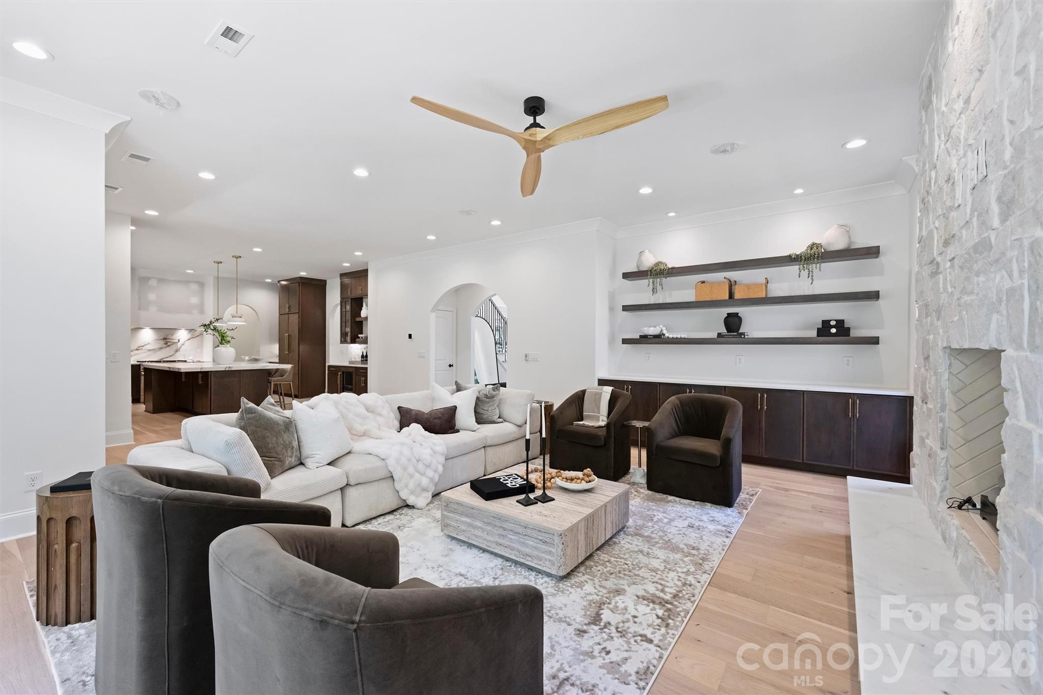 2409 Brandermill Place Property Photo 15