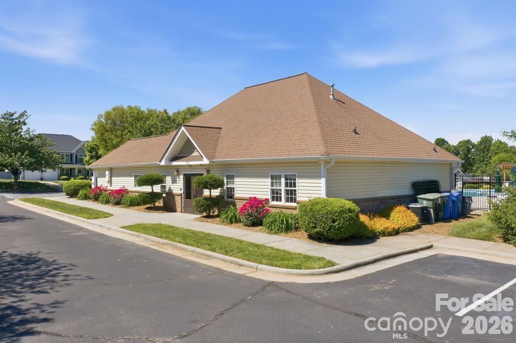 119 Gilden Way Property Photo 33