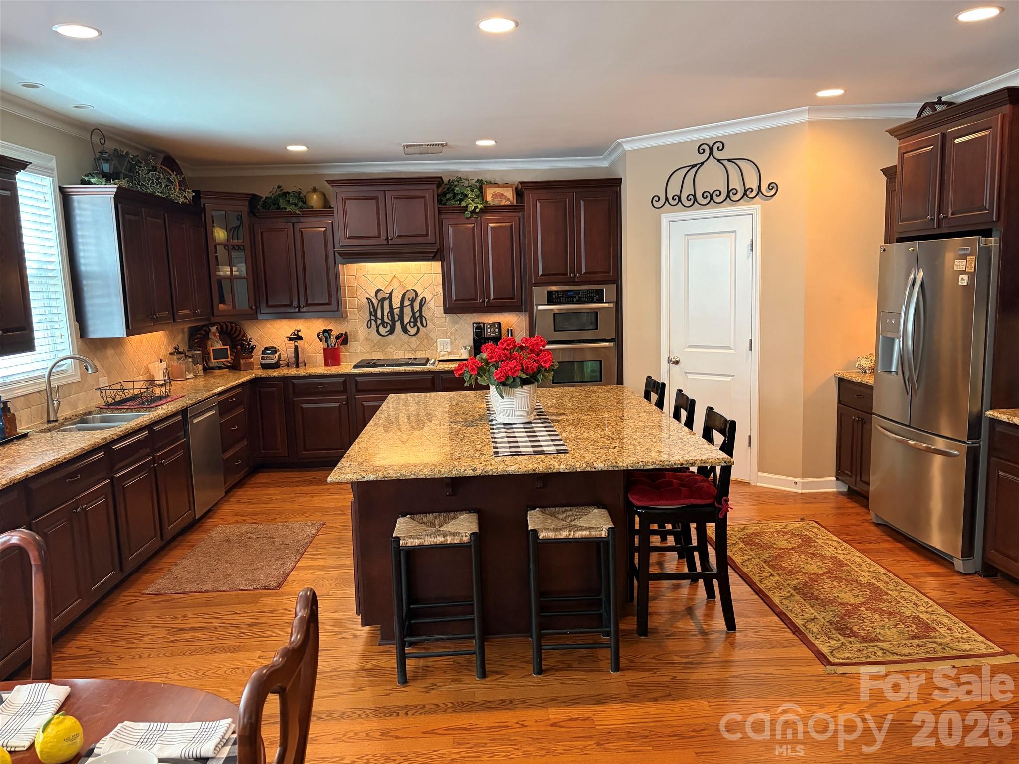 17228 W Marbella Lane Property Photo 11