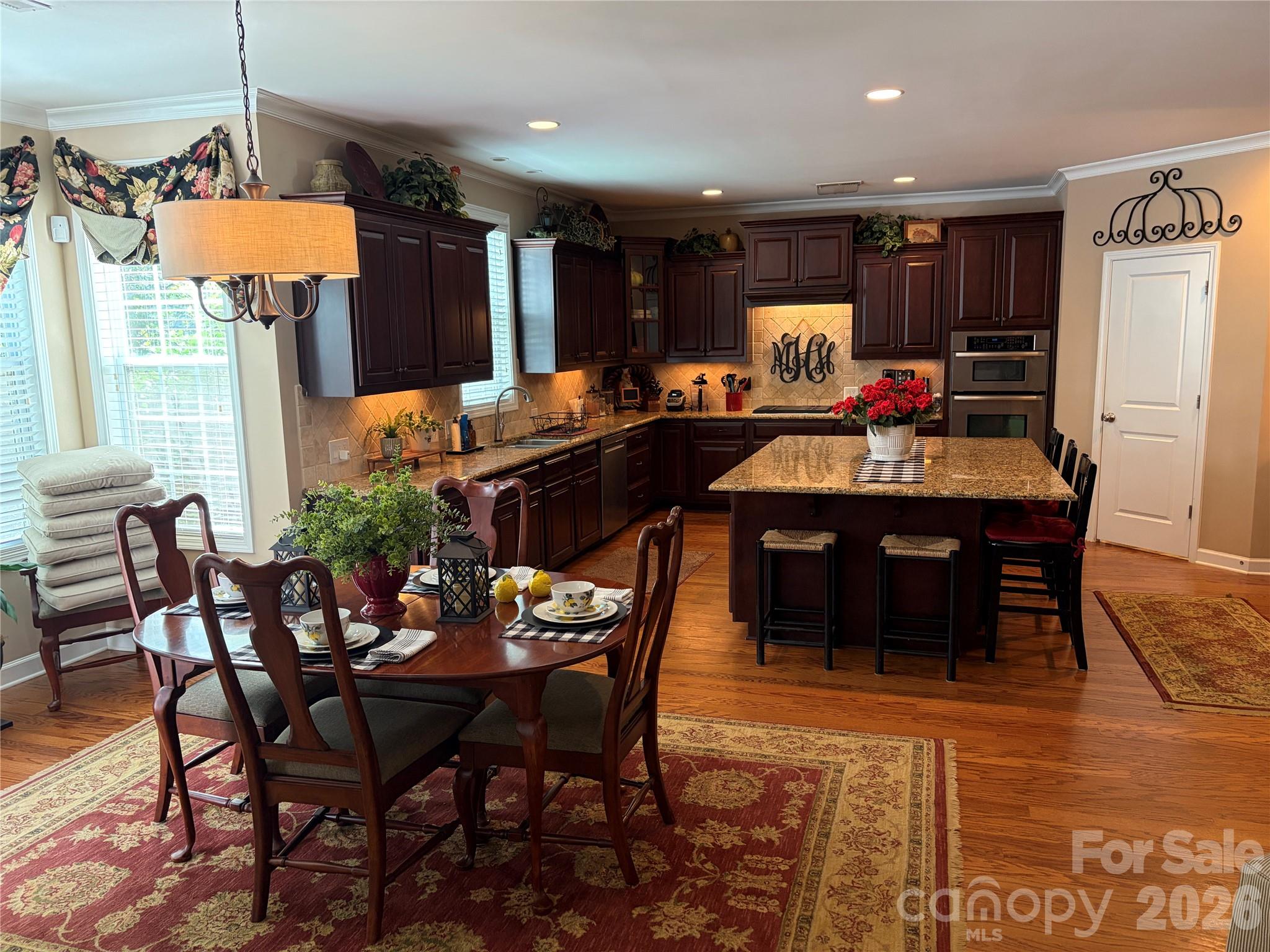17228 W Marbella Lane Property Photo 13