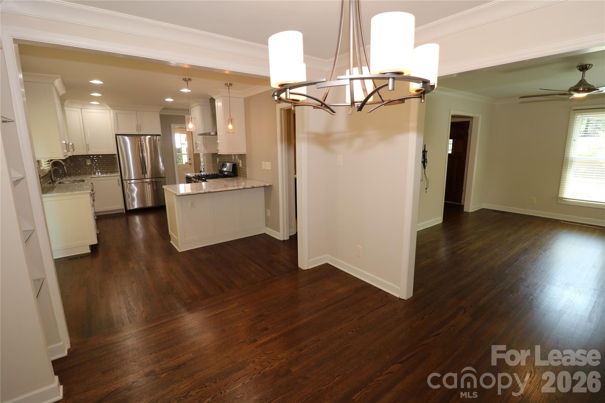 5410 Londonderry Road Property Photo 9