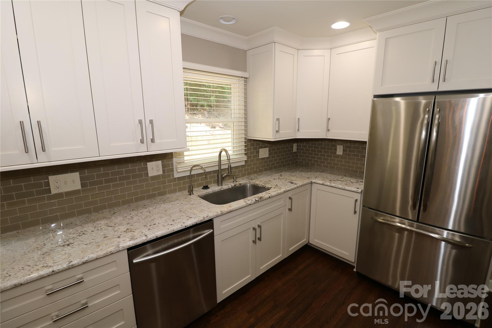 5410 Londonderry Road Property Photo 12