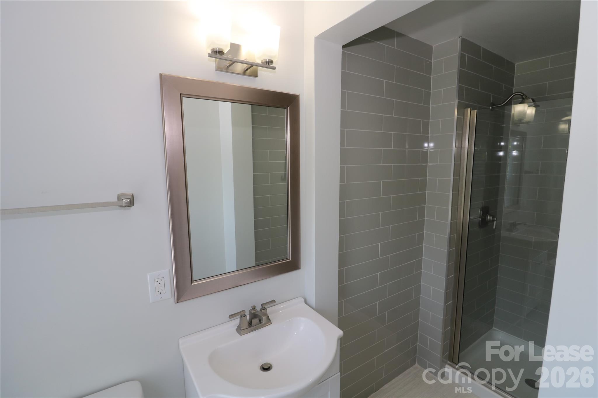 5410 Londonderry Road Property Photo 33