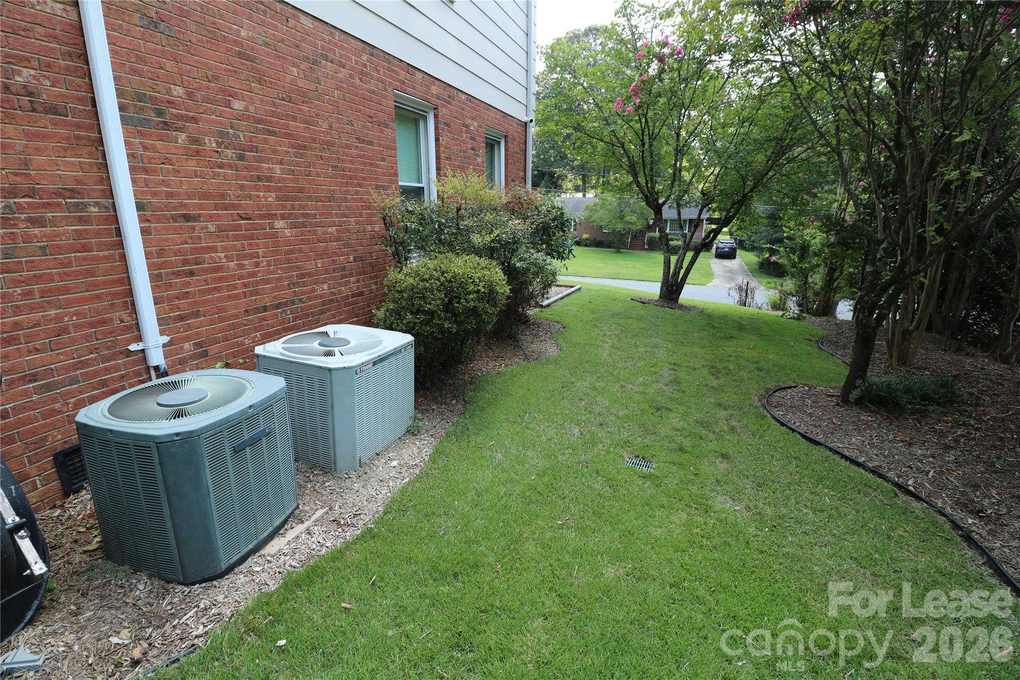 5410 Londonderry Road Property Photo 44