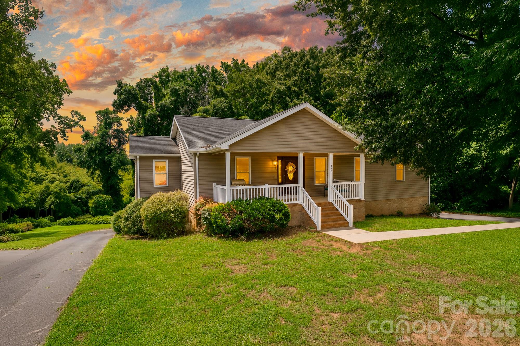 116 Brewer Lane Property Photo 1