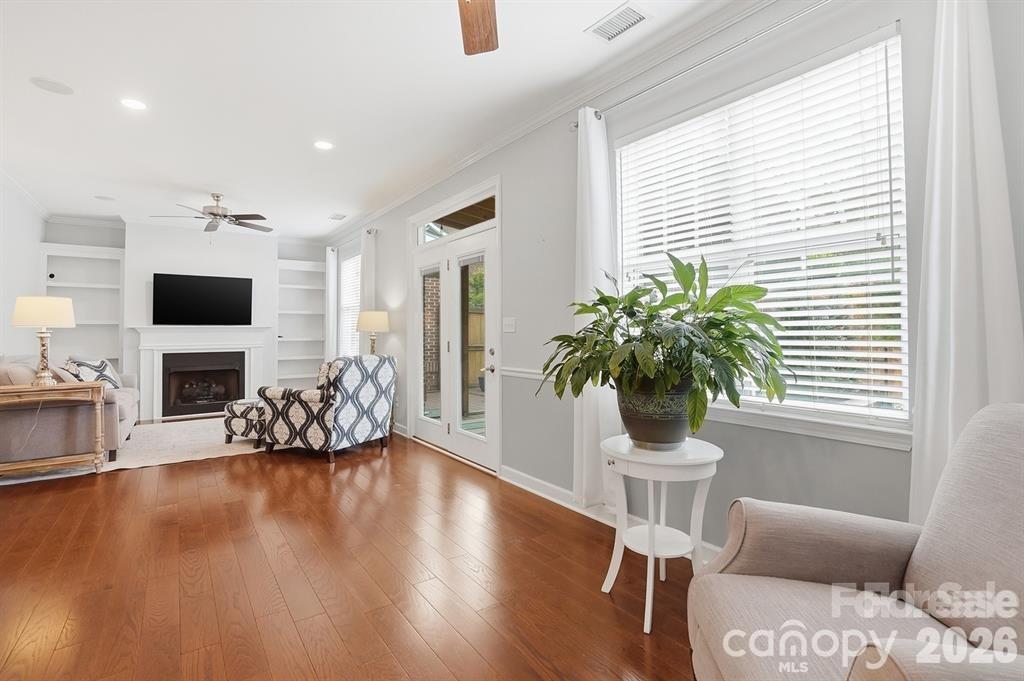 19512 Topgallant Drive Property Photo 15