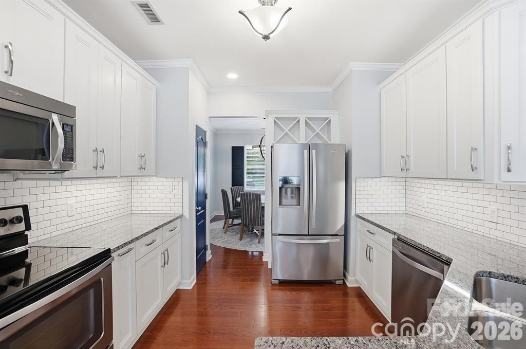 19512 Topgallant Drive Property Photo 18