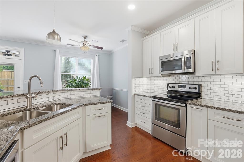 19512 Topgallant Drive Property Photo 22
