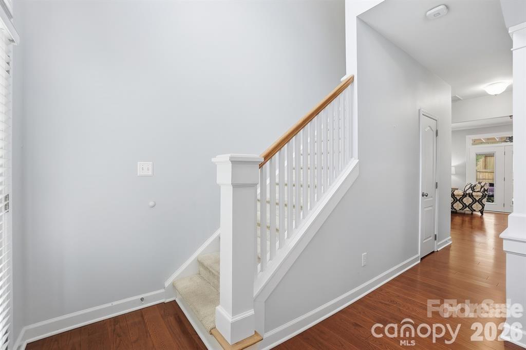 19512 Topgallant Drive Property Photo 28