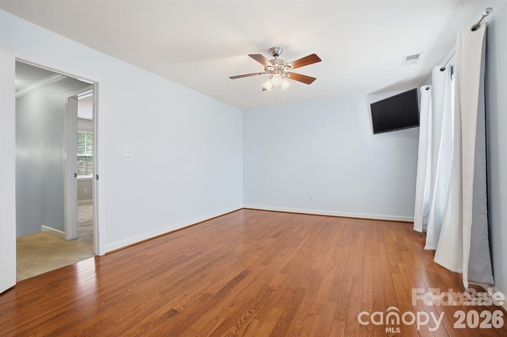 19512 Topgallant Drive Property Photo 32