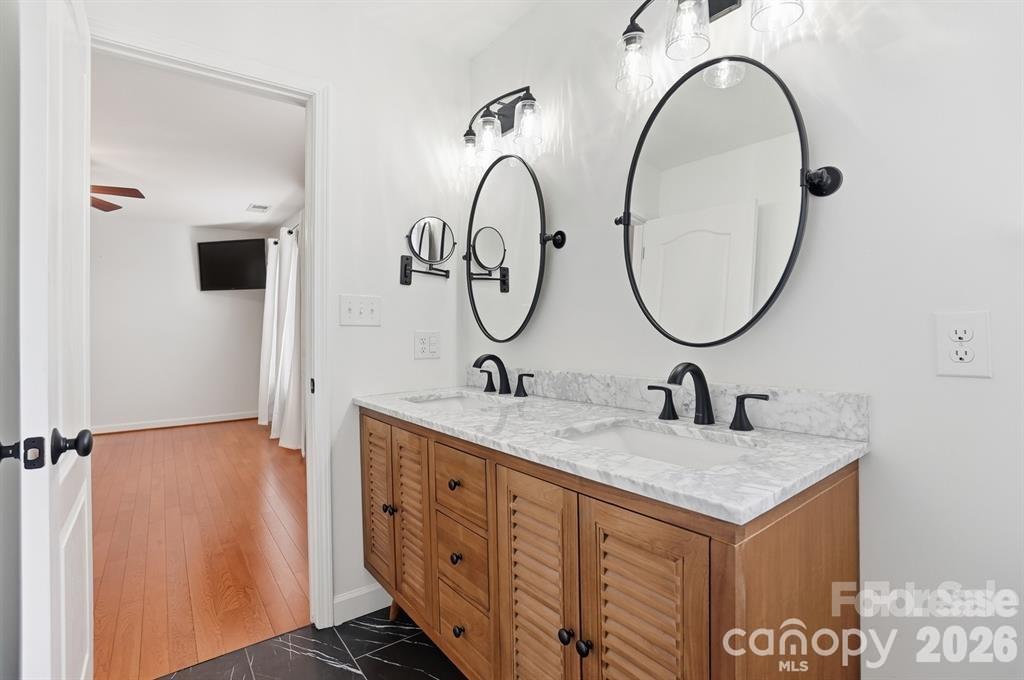 19512 Topgallant Drive Property Photo 34