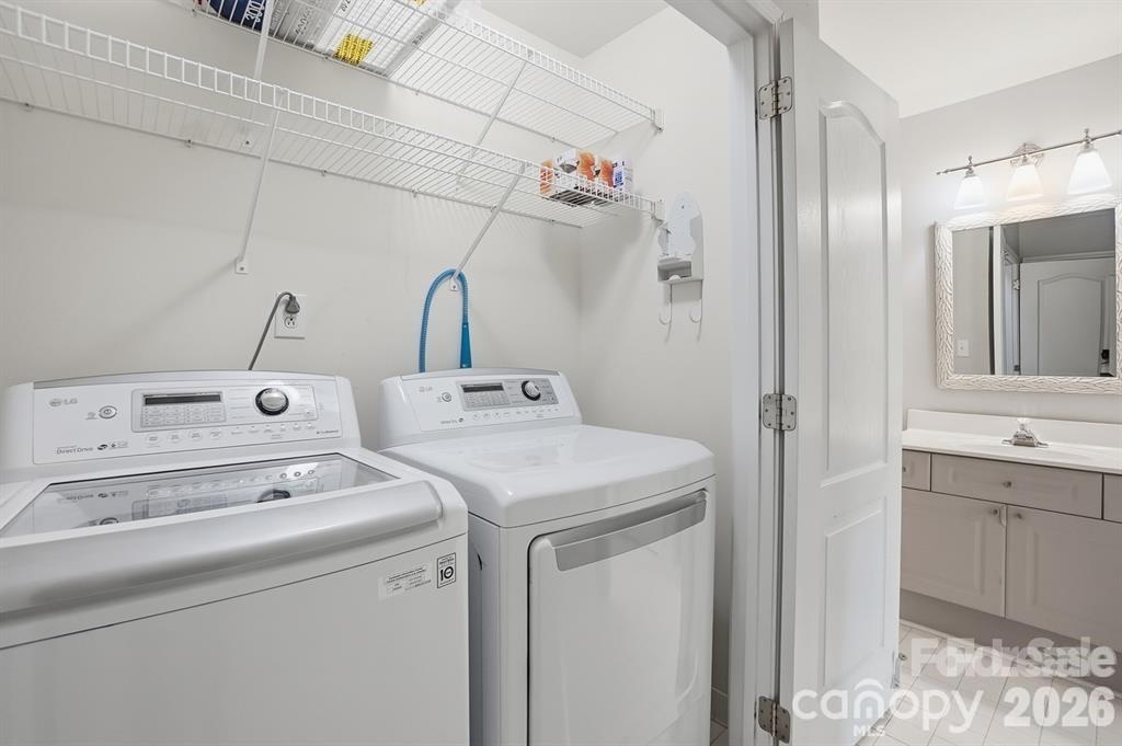 19512 Topgallant Drive Property Photo 40
