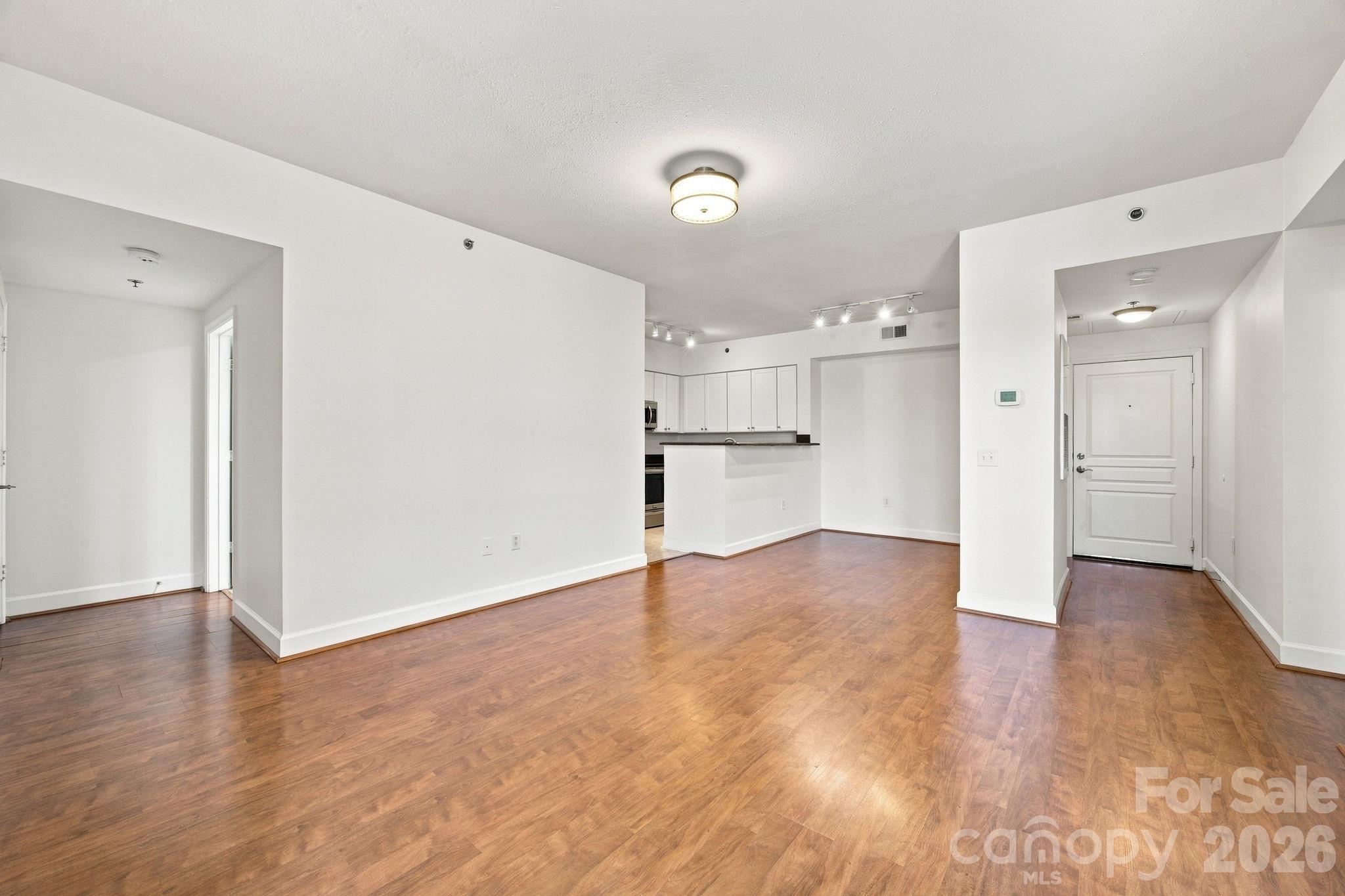 1315 East Boulevard 401 Property Photo 8