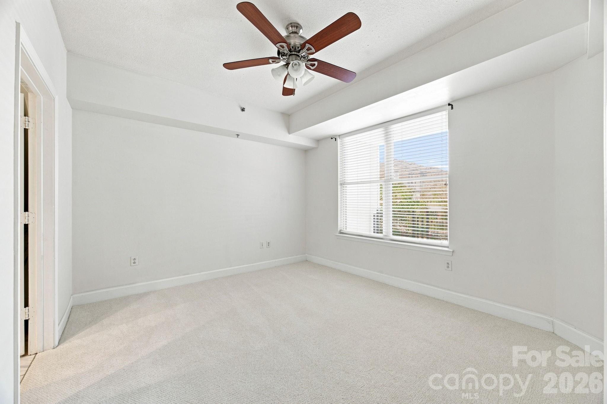 1315 East Boulevard 401 Property Photo 11