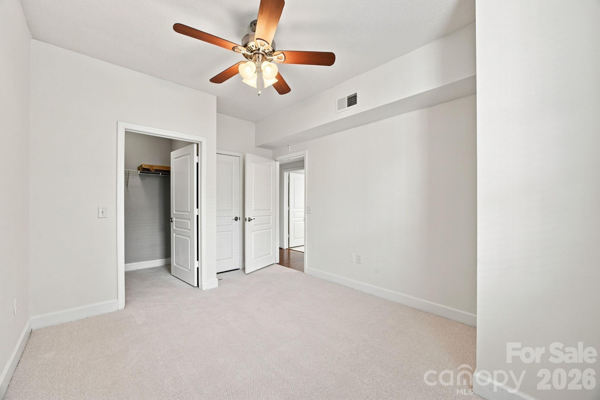 1315 East Boulevard 401 Property Photo 16