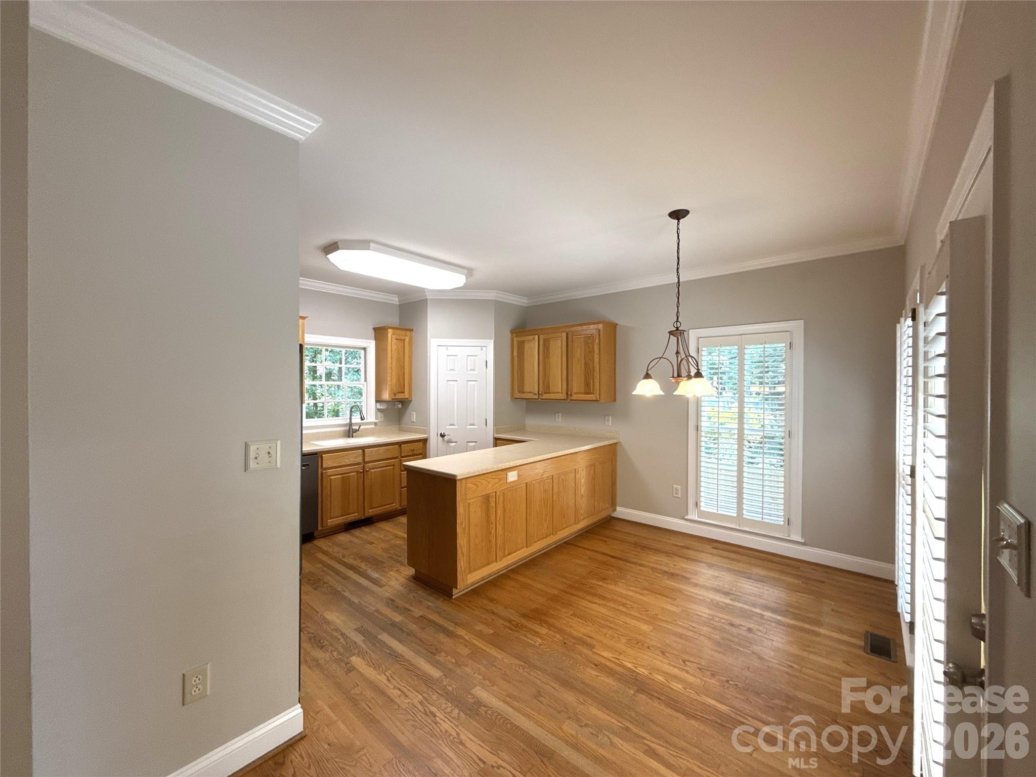 2649 Willowbrook Drive Property Photo 7