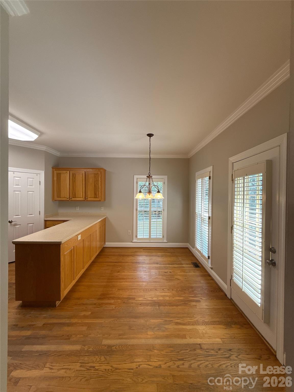 2649 Willowbrook Drive Property Photo 8