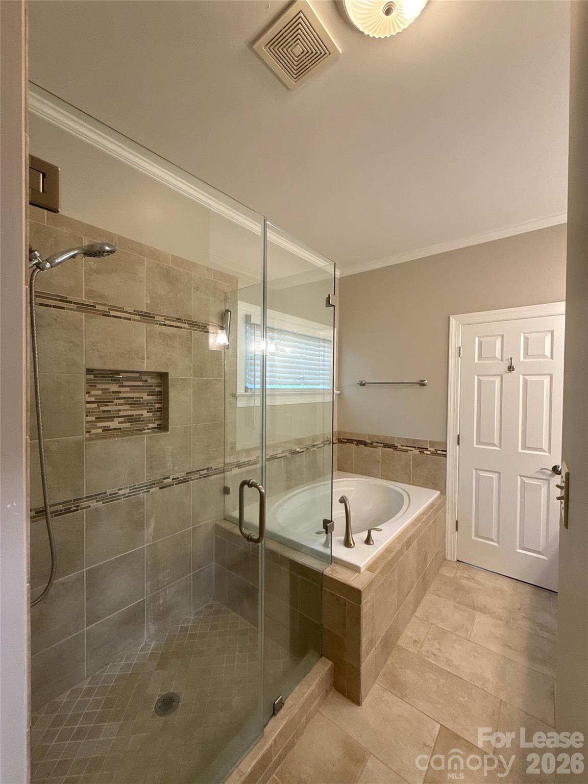 2649 Willowbrook Drive Property Photo 14