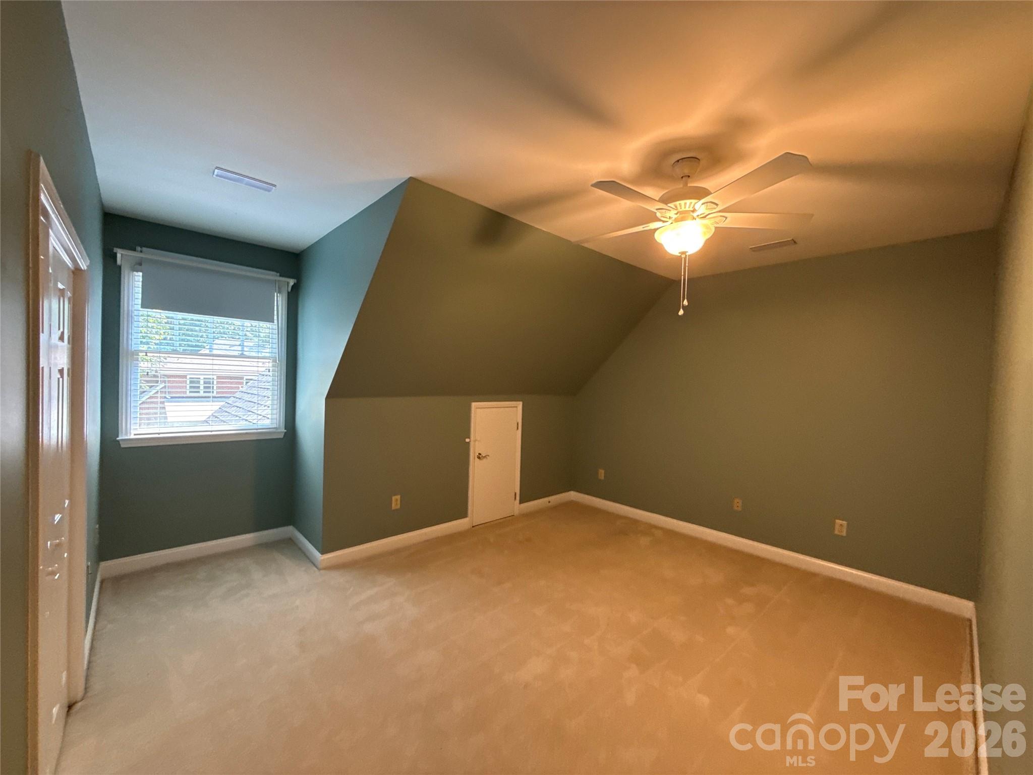 2649 Willowbrook Drive Property Photo 19