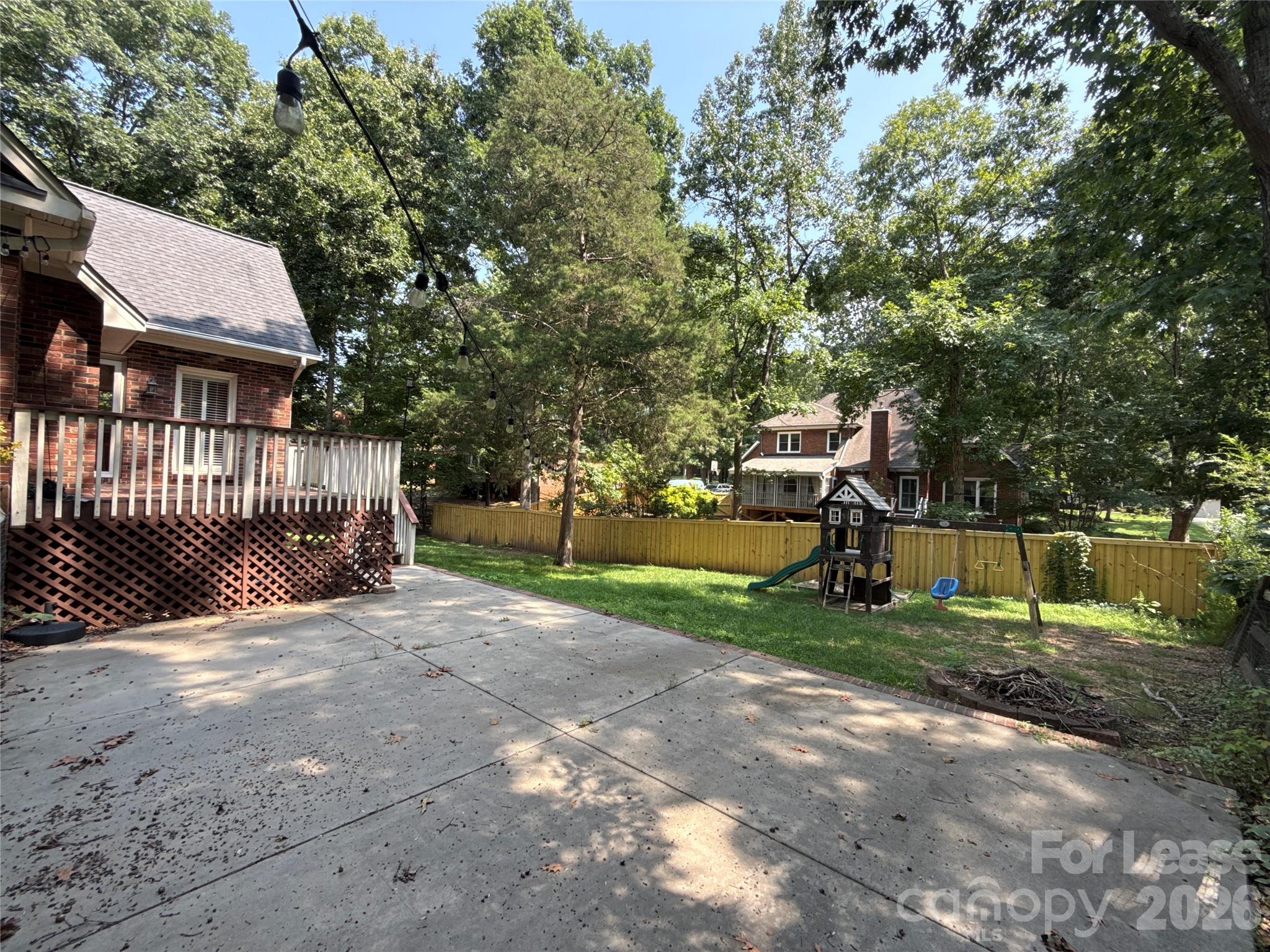 2649 Willowbrook Drive Property Photo 25