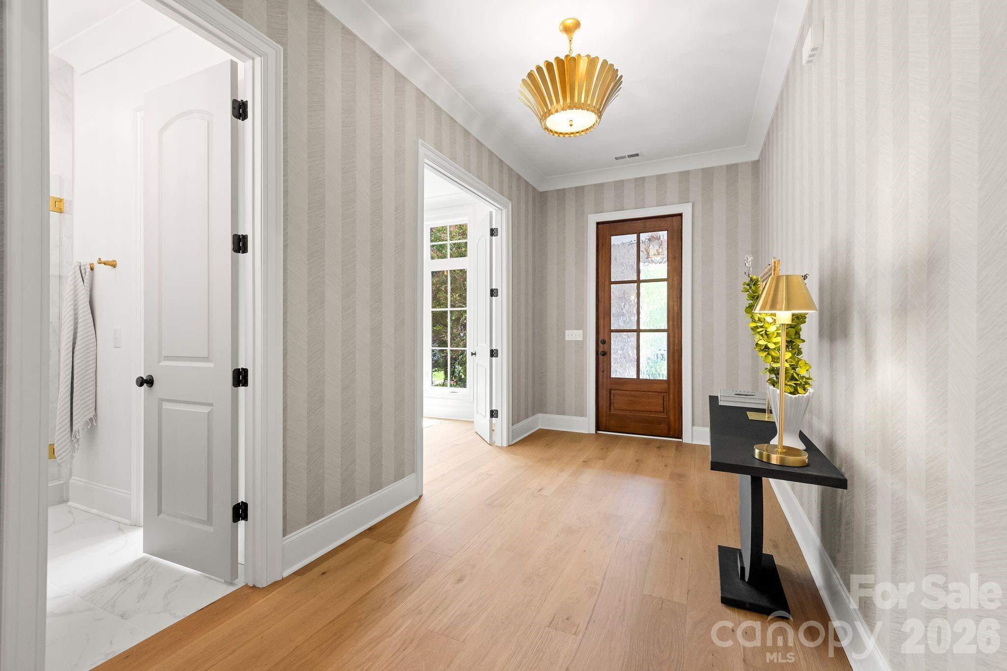 815 Manhasset Road Property Photo 4