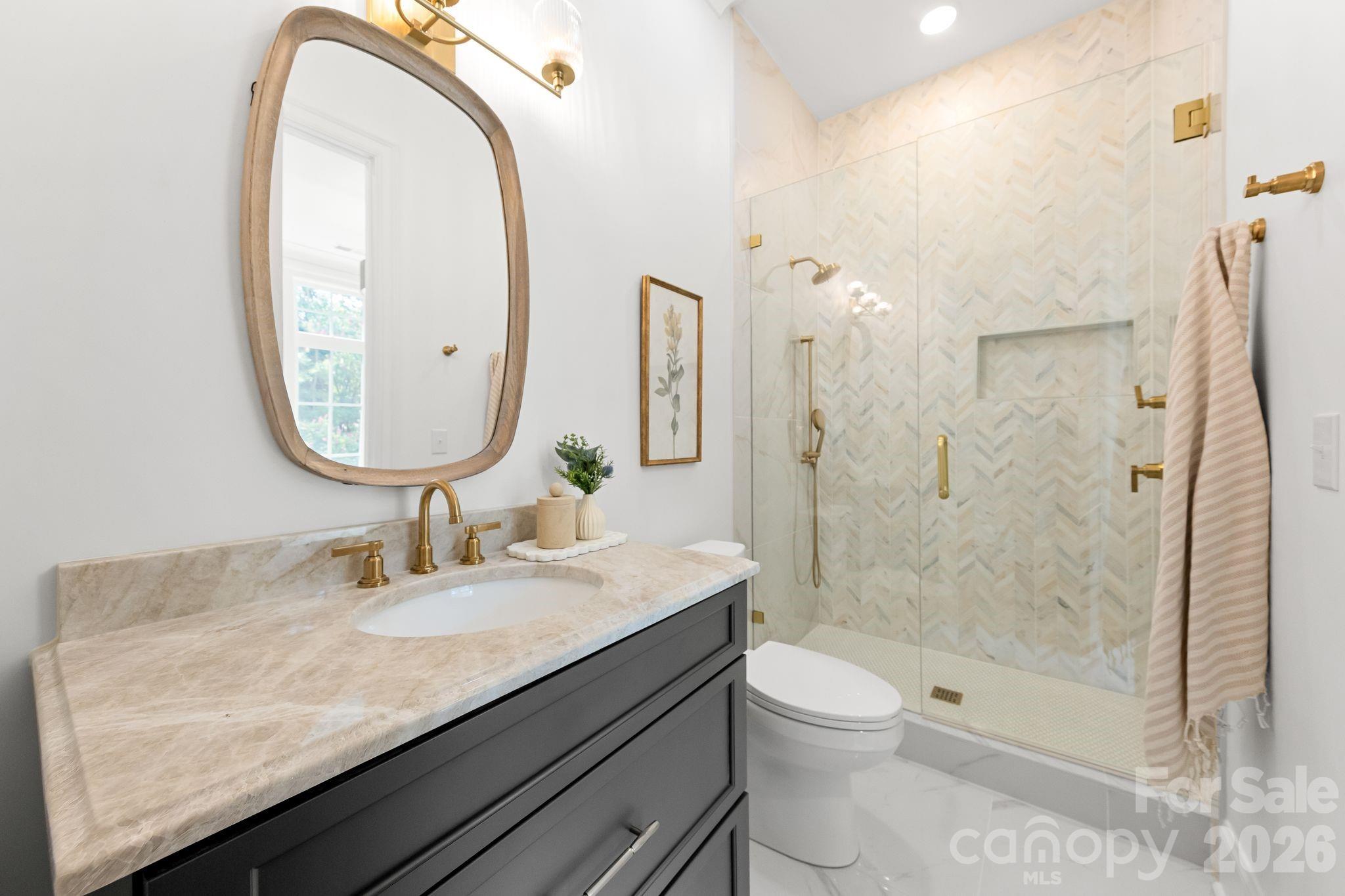 815 Manhasset Road Property Photo 7