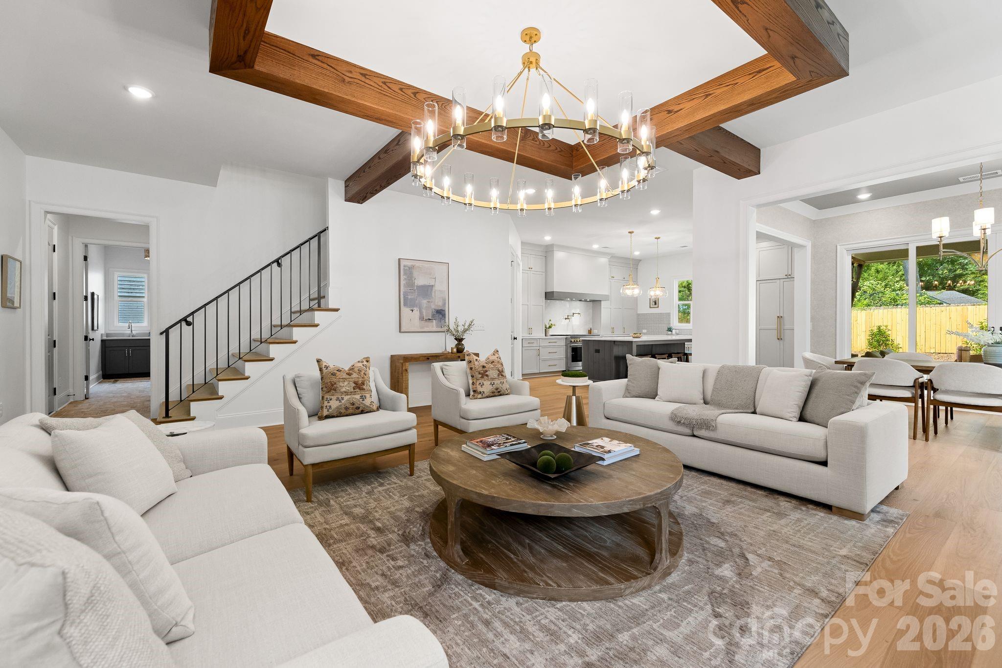 815 Manhasset Road Property Photo 9