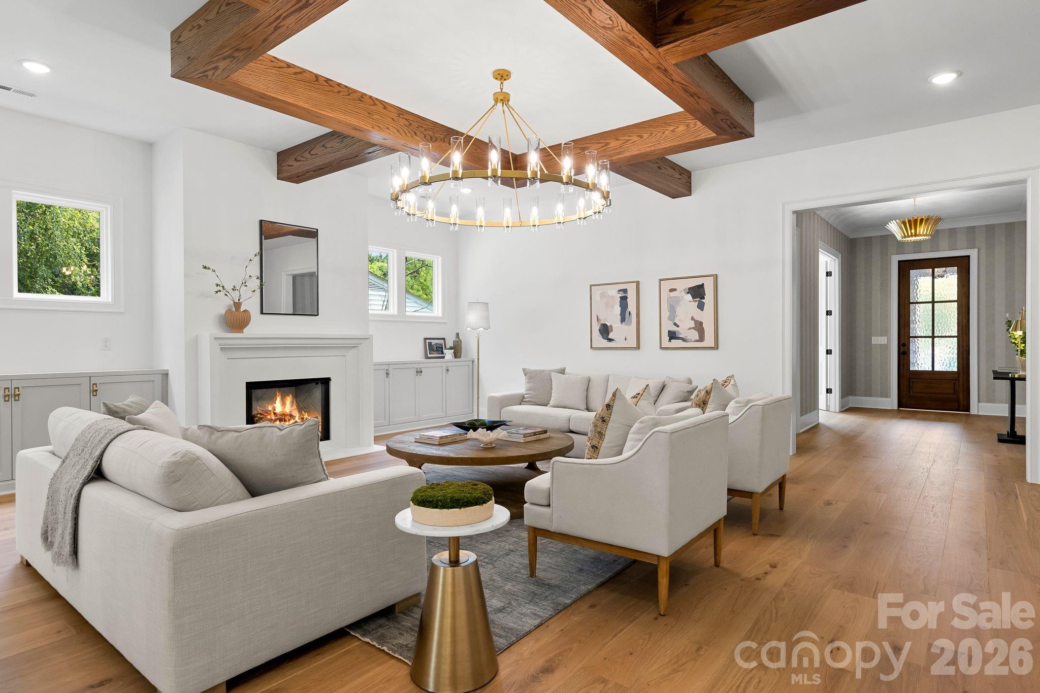 815 Manhasset Road Property Photo 11