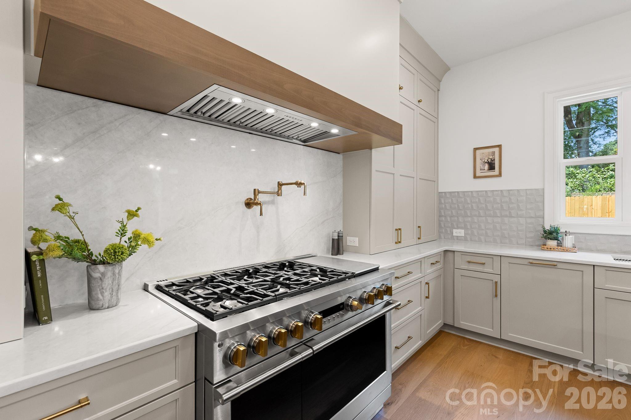 815 Manhasset Road Property Photo 15