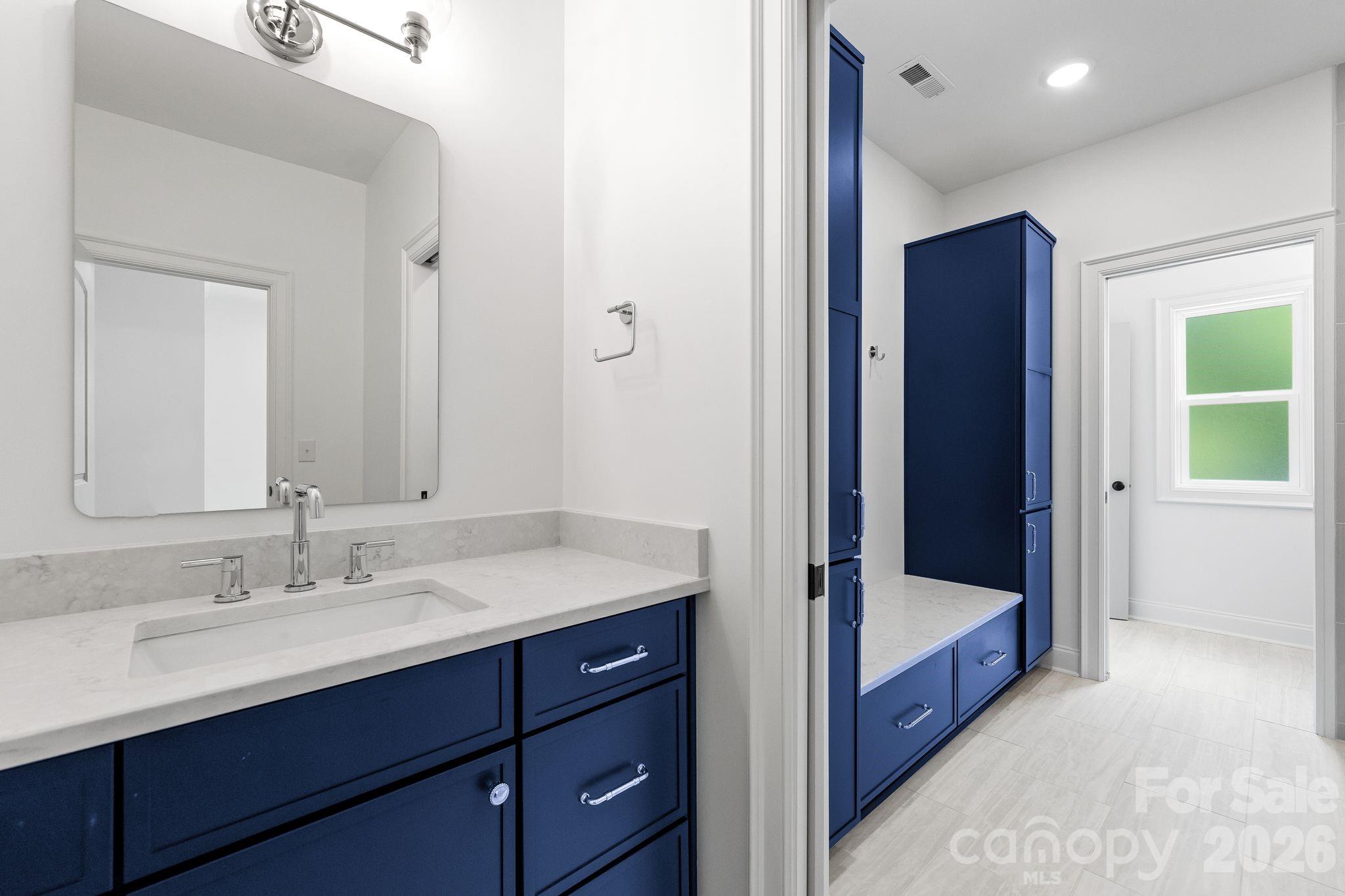 815 Manhasset Road Property Photo 33