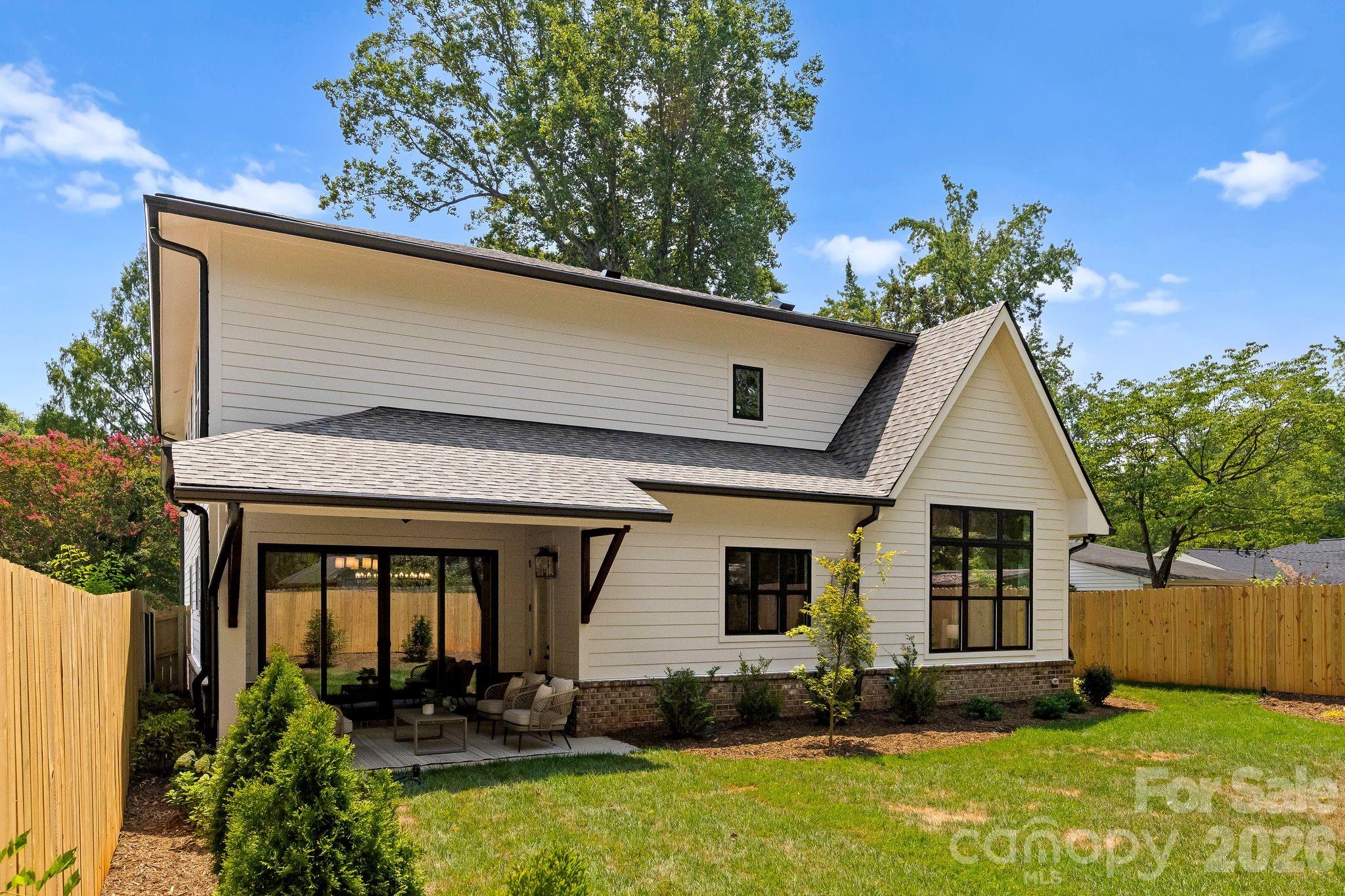 815 Manhasset Road Property Photo 38