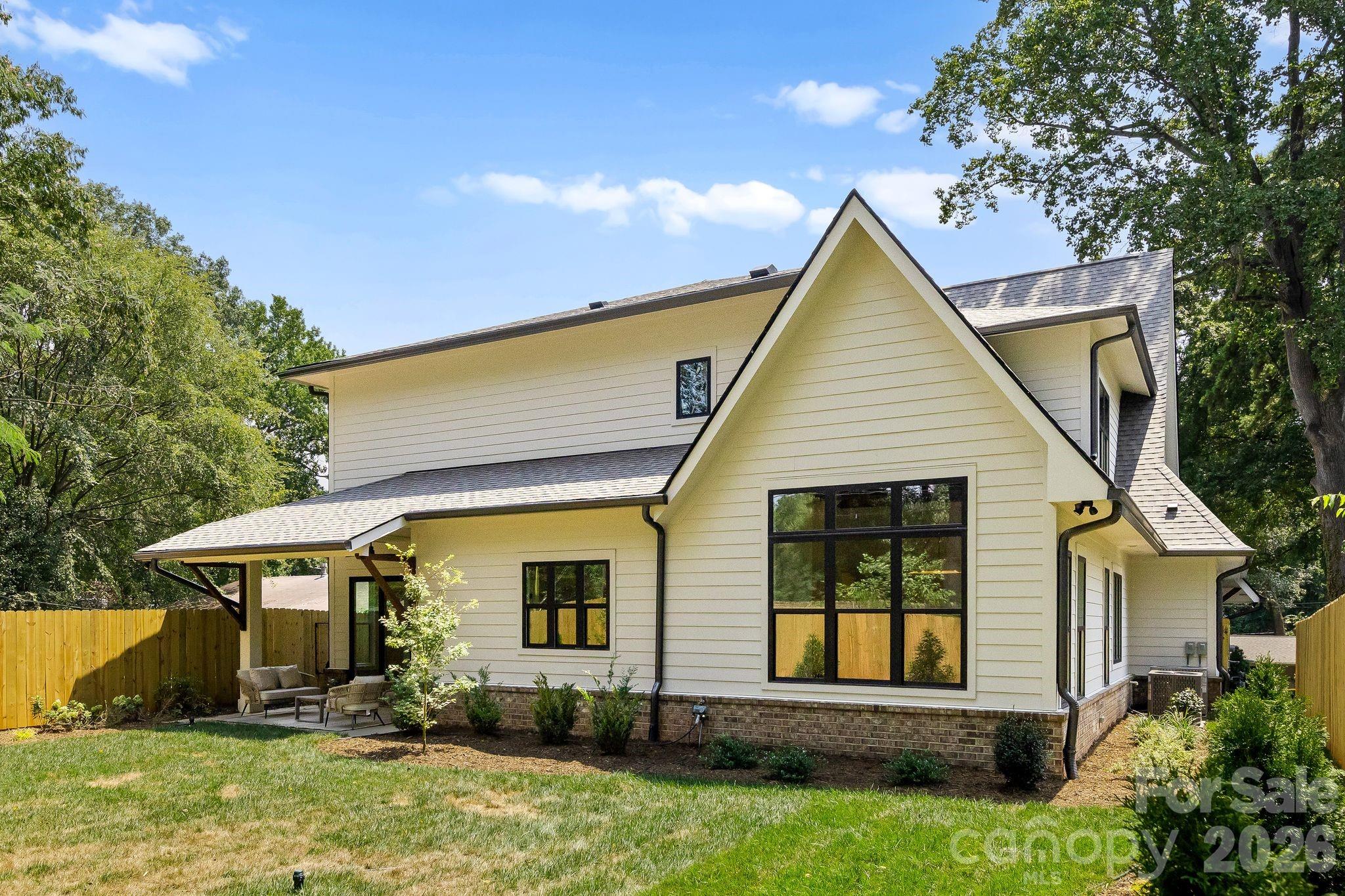 815 Manhasset Road Property Photo 39