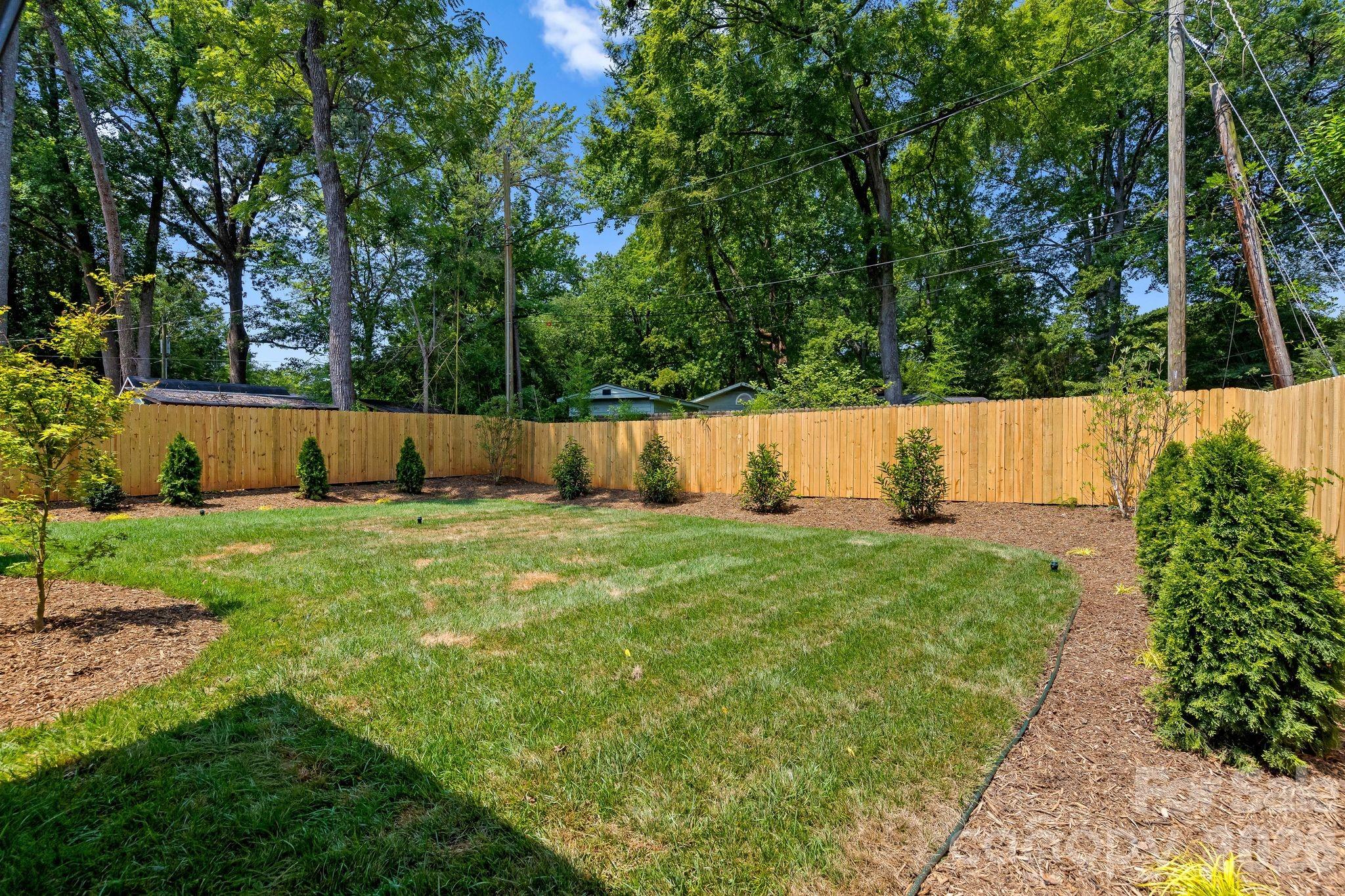 815 Manhasset Road Property Photo 42