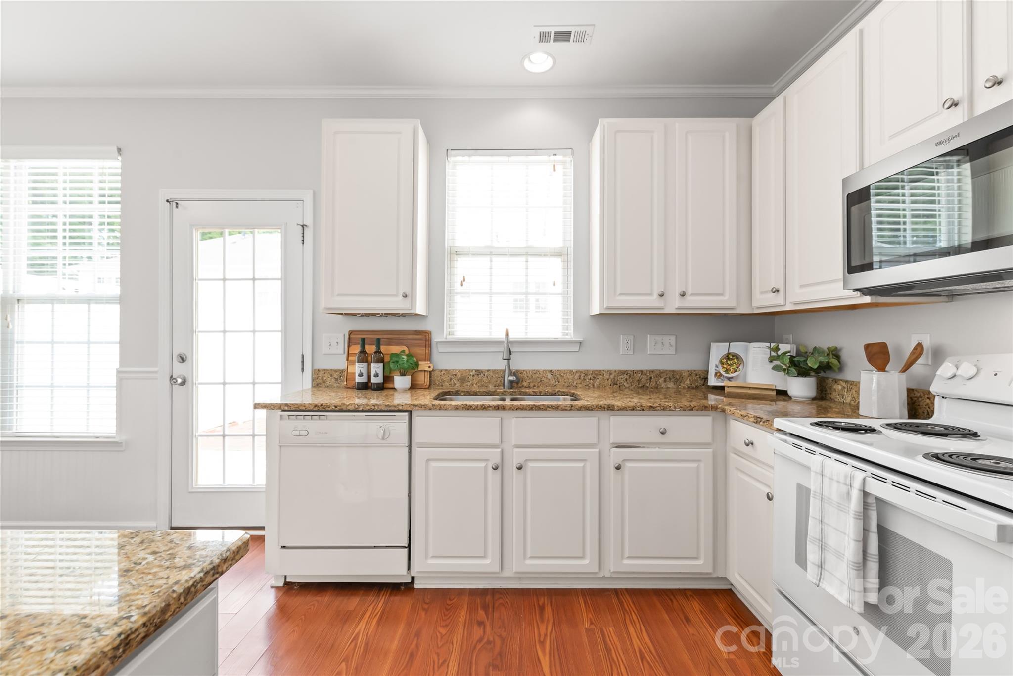 636 Brickdust Court Property Photo 12