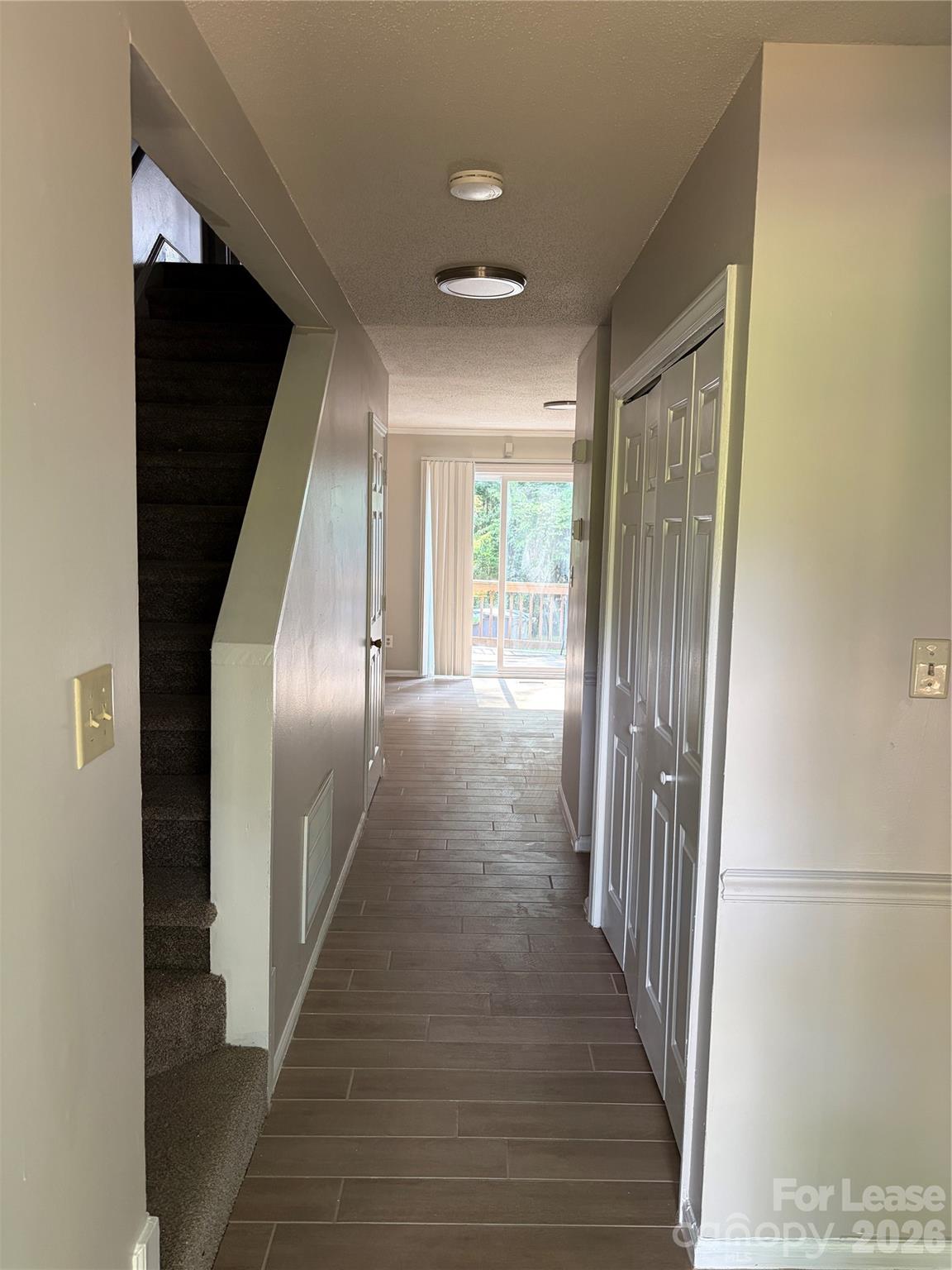 1708 Village Lake Drive Property Photo 1
