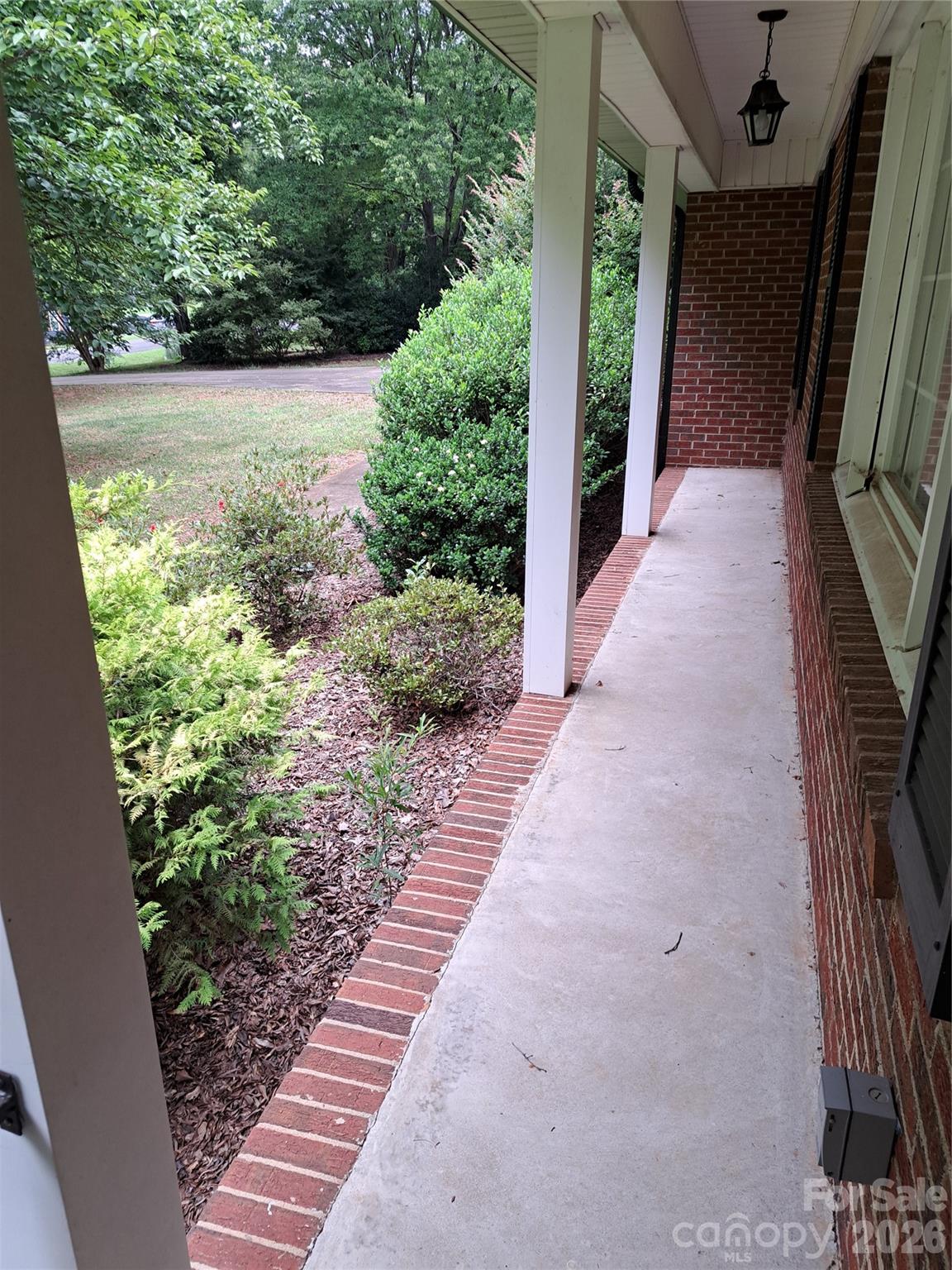 123 Softwind Lane Property Photo 3