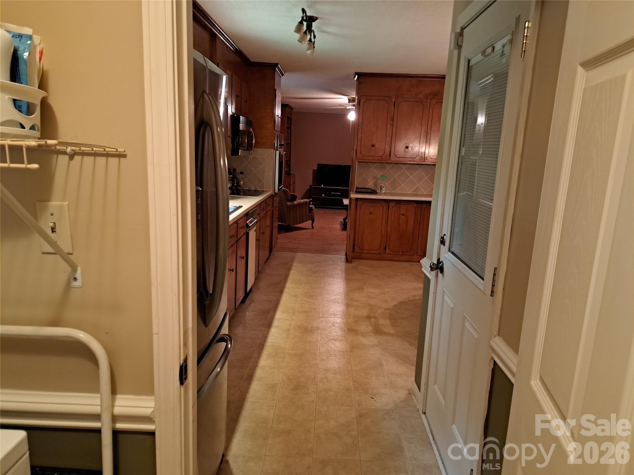 123 Softwind Lane Property Photo 20