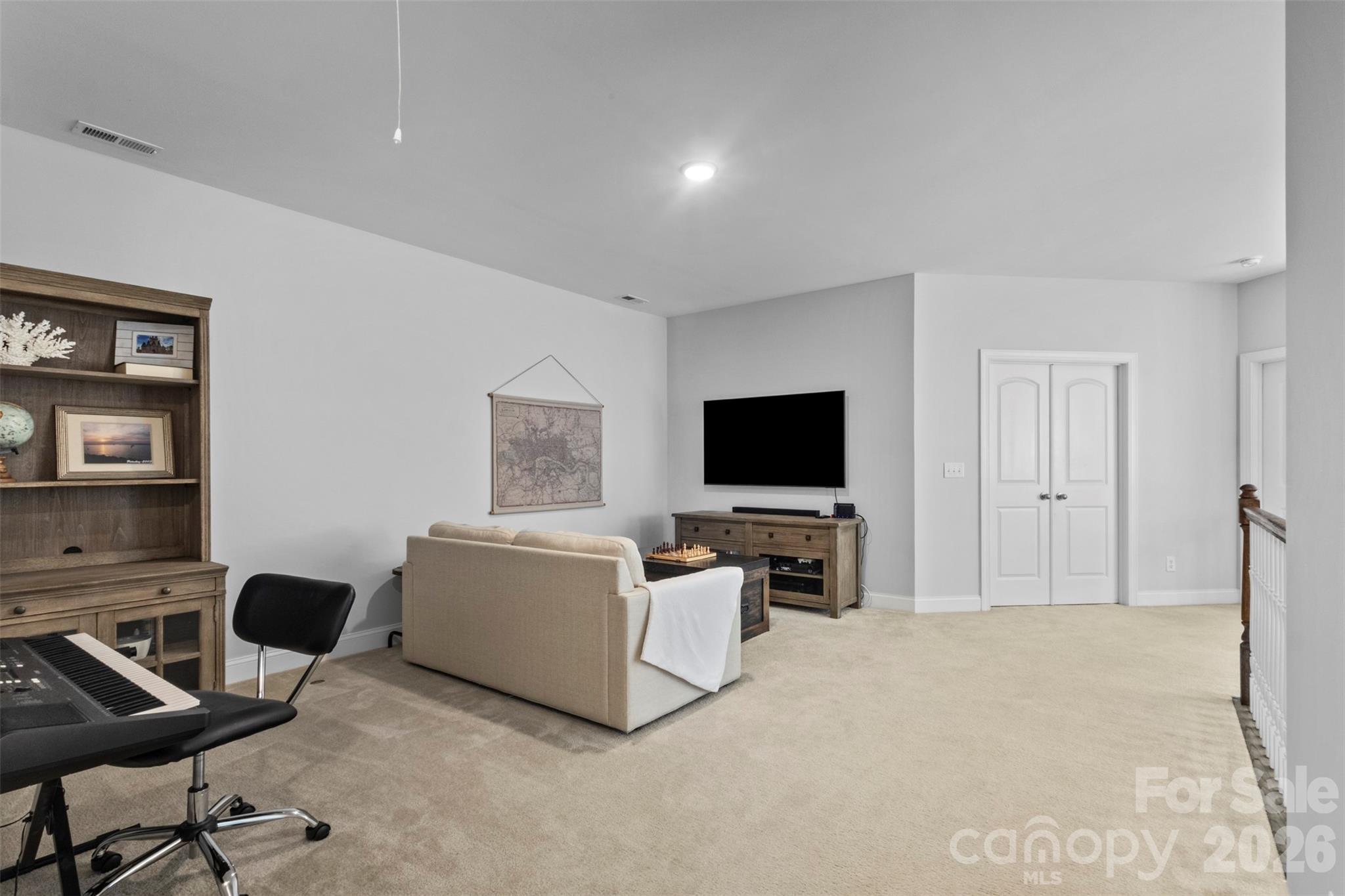 2467 Chatham Drive Property Photo 25