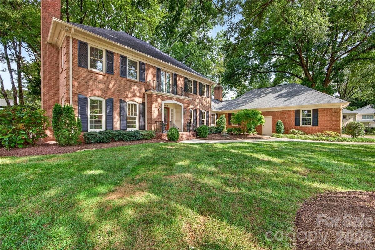 2349 Thetford Court Property Photo 2