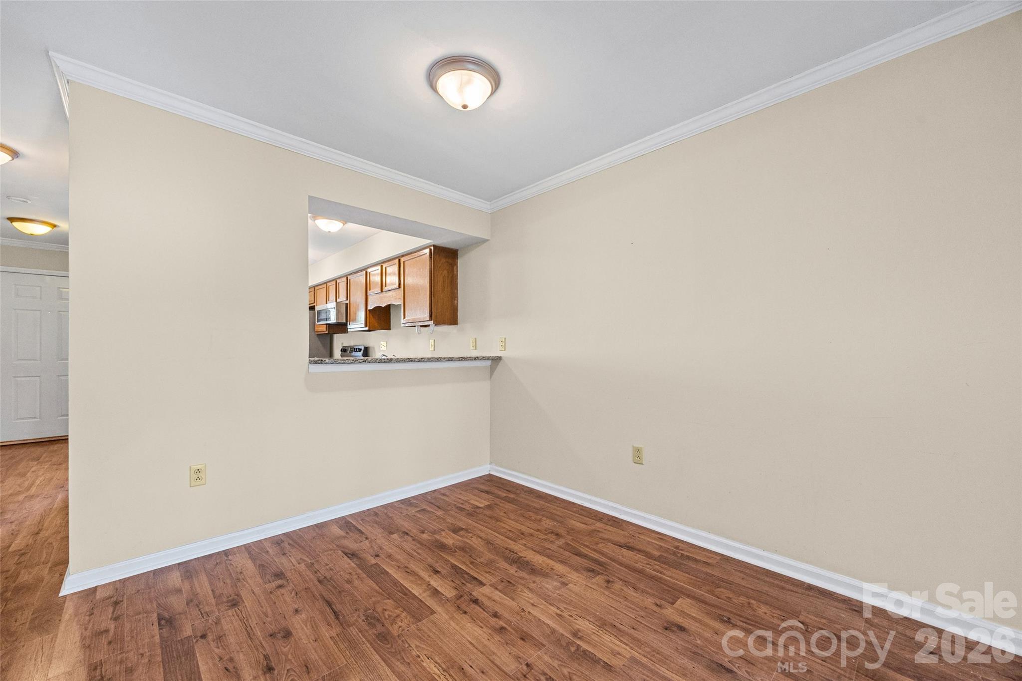 304 Heritage Parkway Property Photo 10