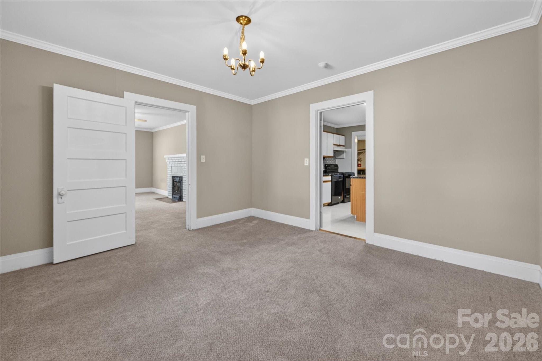 103 N West Street Property Photo 11