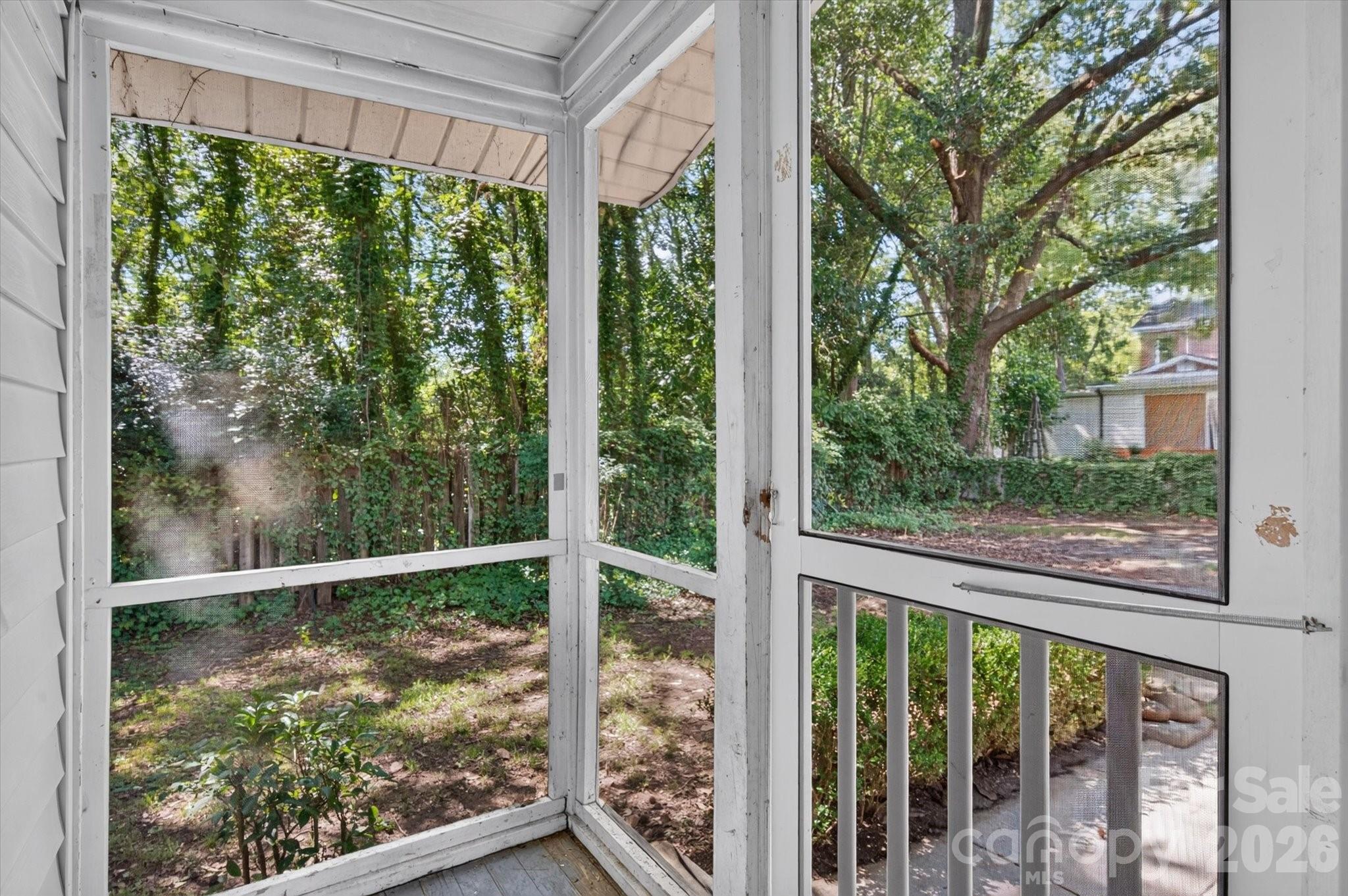 103 N West Street Property Photo 23