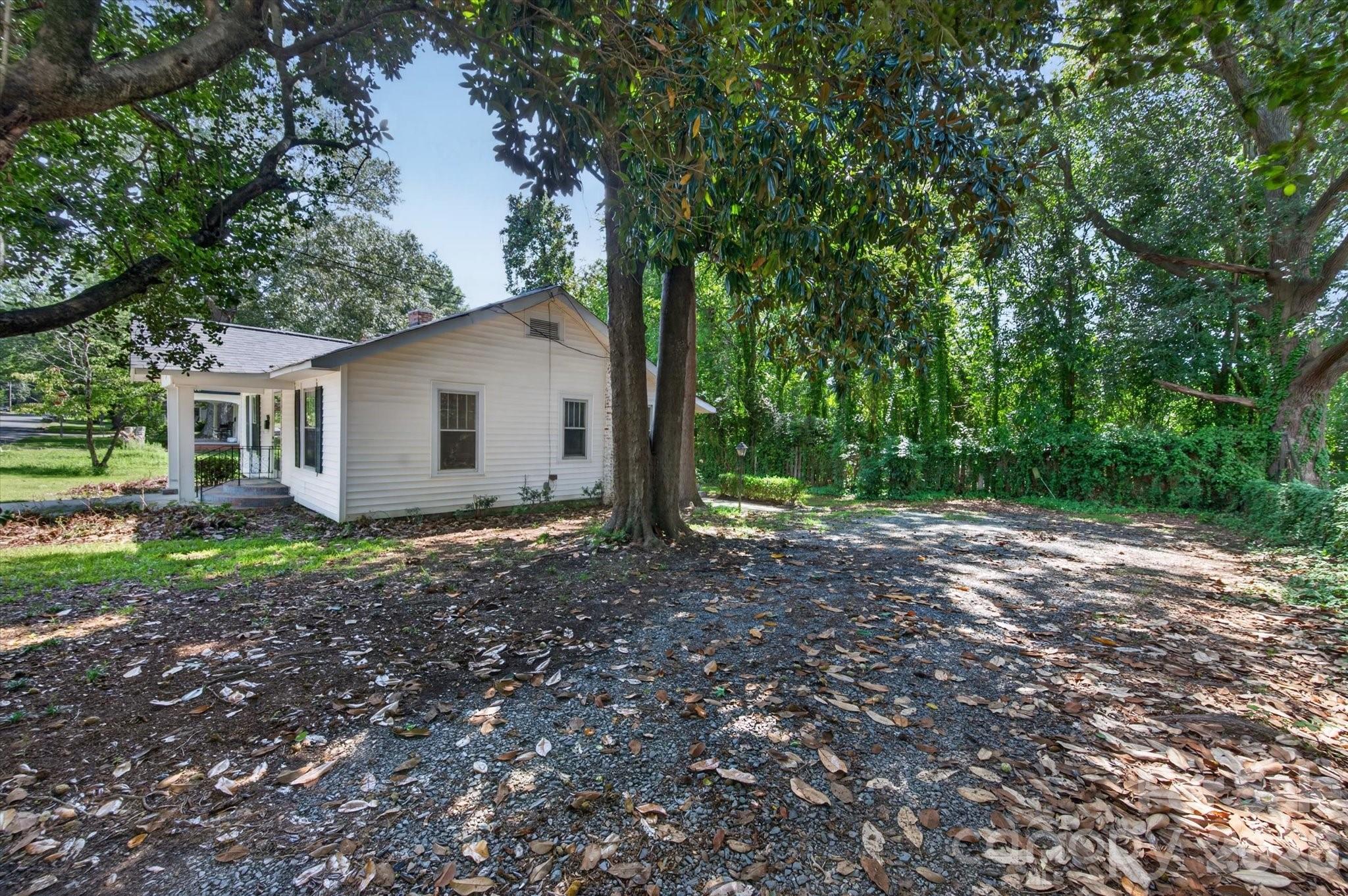 103 N West Street Property Photo 25