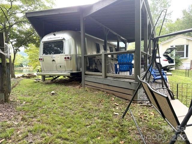 30 Aqua Vista Loop Property Photo 4