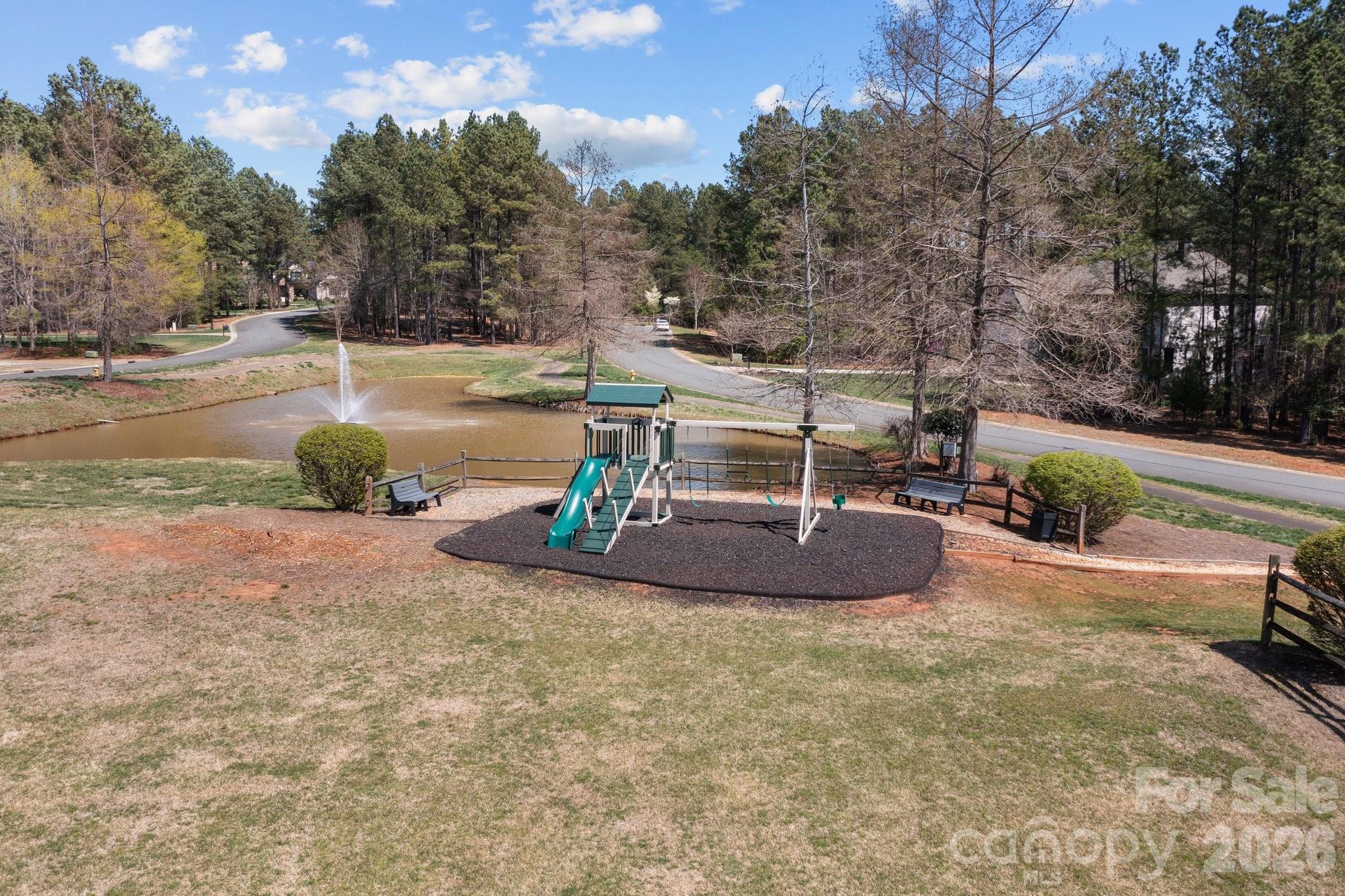 1036 Glade Spring Court Property Photo 12