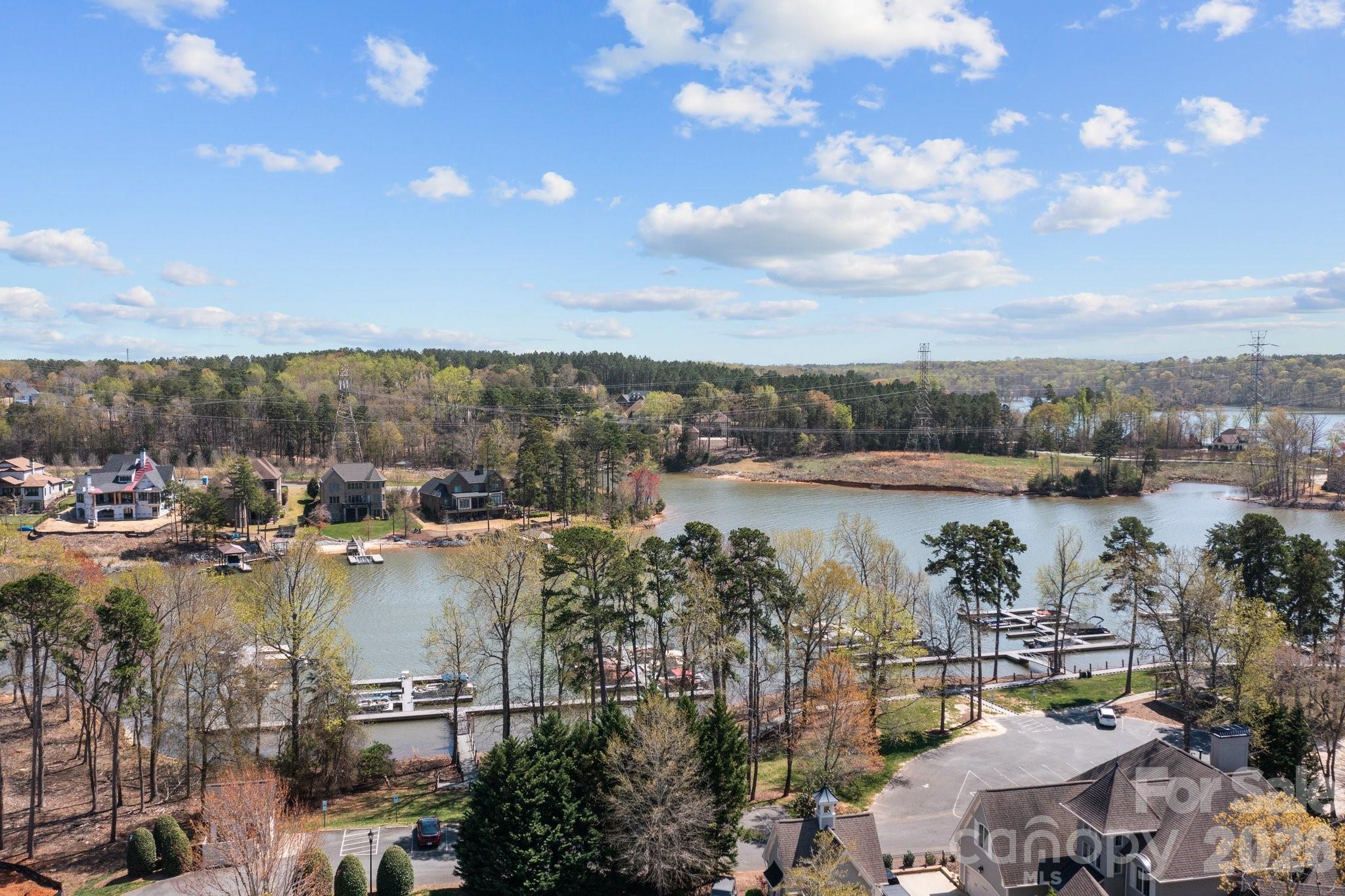 1036 Glade Spring Court Property Photo 17